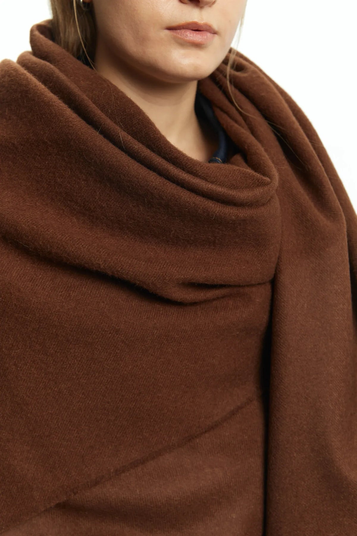PACHA THROW